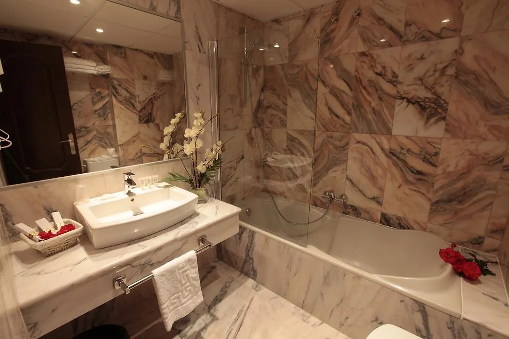 Almuñécar Hotel Casablanca 3*,  ספרד