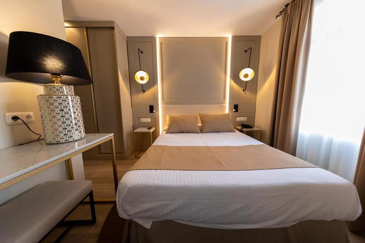***  Almuñécar Hotel Casablanca ספרד